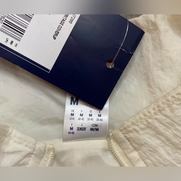 brand new reebok jacket - Picture 5 of 5